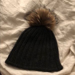 Cashmere and fur winter hat
